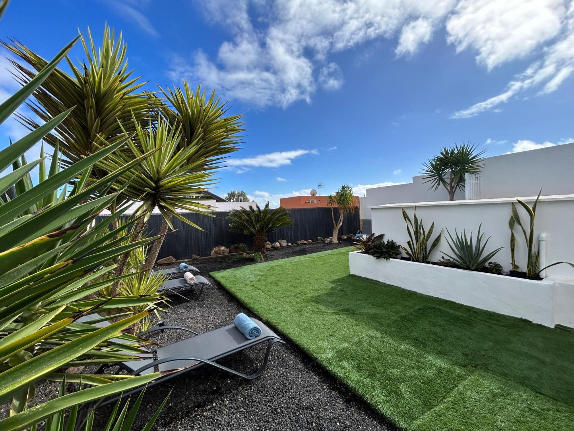 Villa Dinateli, Salinas Golf 칼레타데푸스테 외부 사진